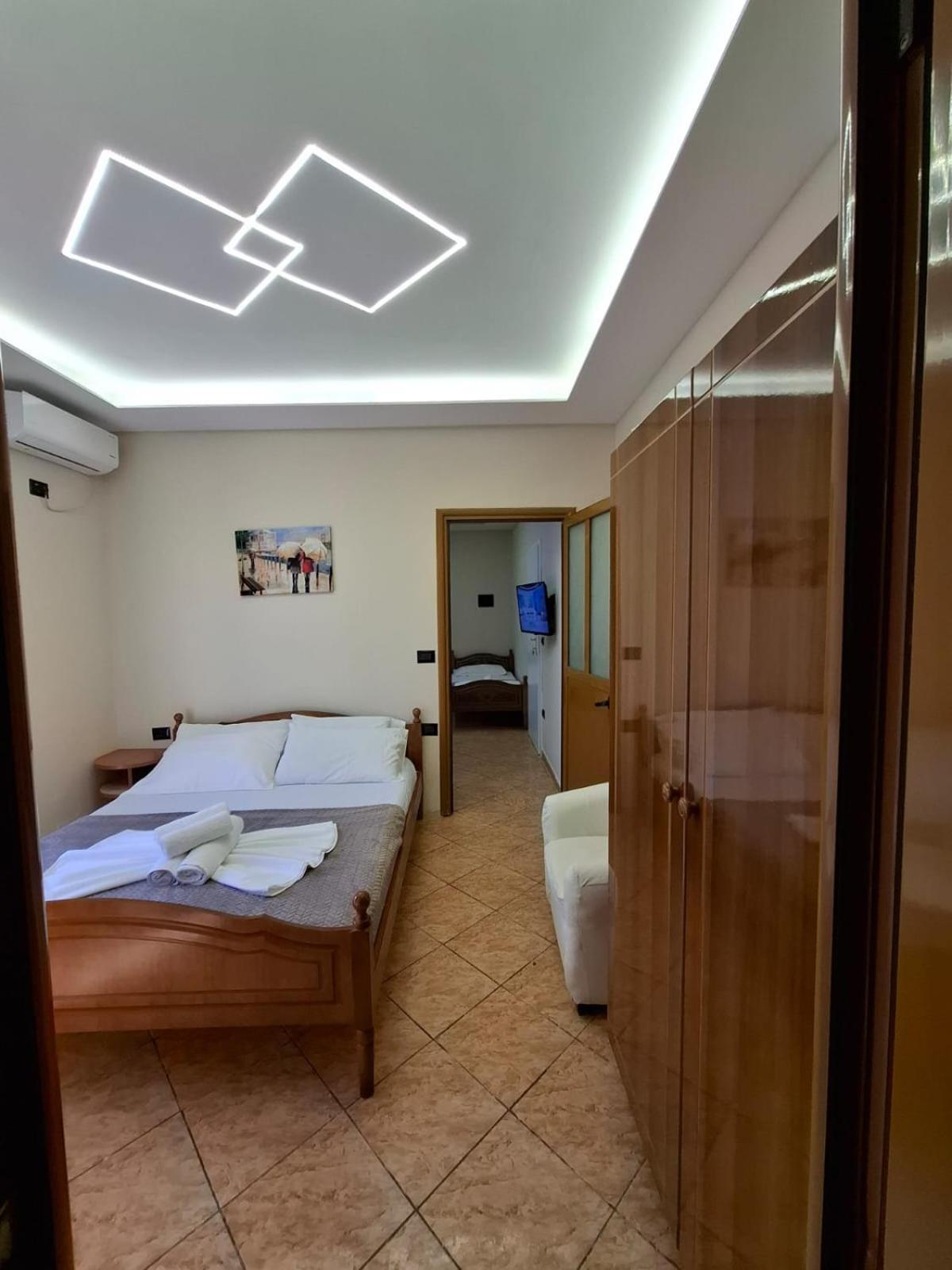 L&G Hotel Vlorë Exterior foto